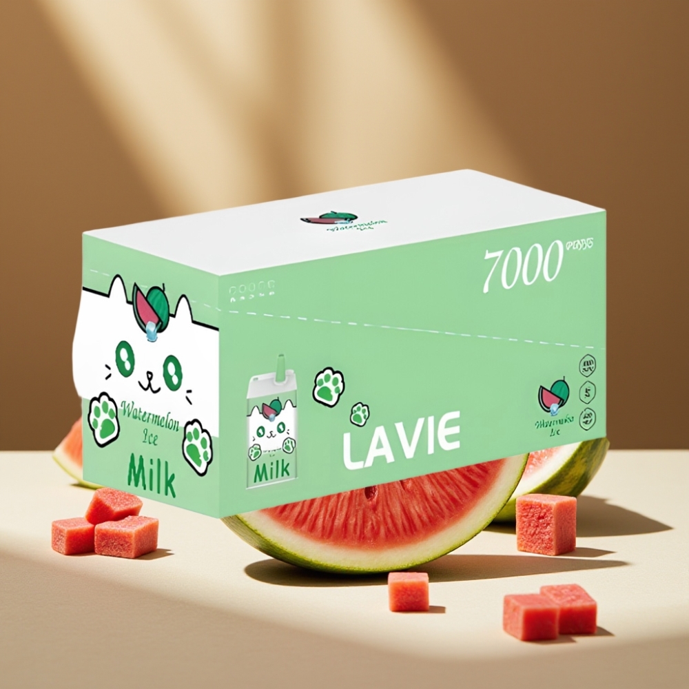 LAVIE Milk 7000 Puffs Pepene Gheață 16ML 600mAh